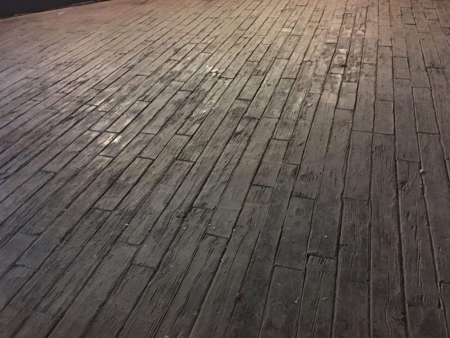 Weatherwood Plank Concrete Stamp Set by Walttools | Realistic Hardwood Slabs, Sturdy Polyurethane Texturing Mats, Decorative Lumber Detail (8 Piece)