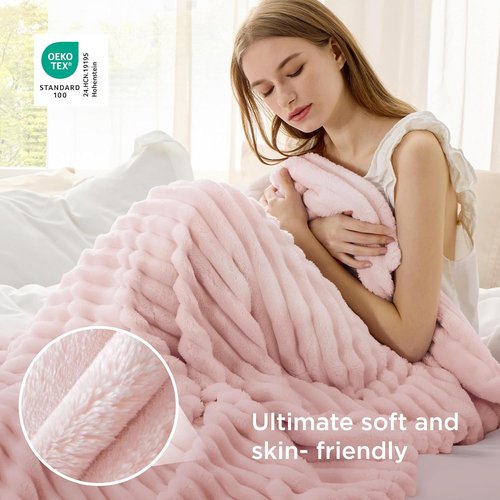 Bedsure GentleSoft Fleece Blanket - Cozy Crystal Pink Throw for Couch, Perfect for Women | 60x80 Inches