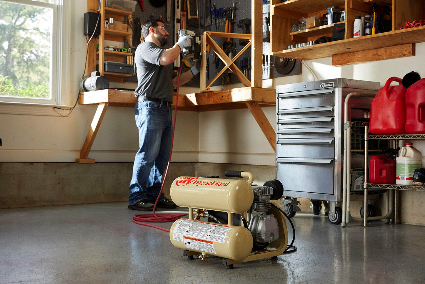 Ingersoll-Rand Twin-Stack P1IU-A9 2 HP 4 Gallon Portable Air Compressor 42672949