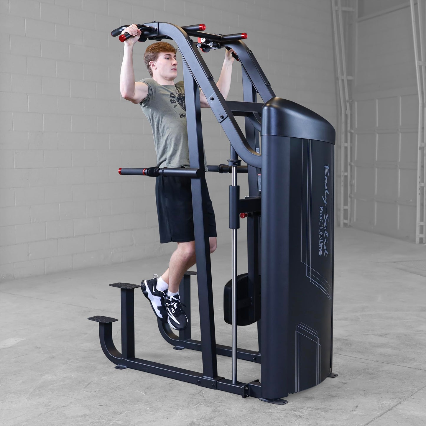 Body Solid (S2ACDX-2) Pro Clubline Series II Chin and Dip Machine, Commercial and Home Fitness Equipment, Pull Up Station and Dip Bars for Strength Training, 235 Lb. Weight Stack