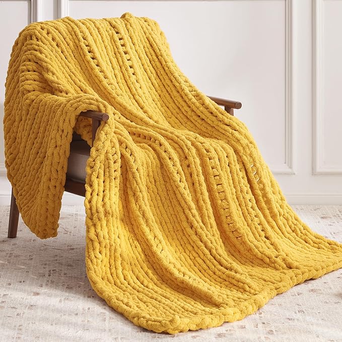 Negwoo Chunky Knit Throw Blanket, 80''*90'' Knitted Throw Chenille Yarn for Bed Couch, Handmade Yellow Crochet Big Thick Blanket, Machine Washable Cute Comfy Blanket for Home Decor