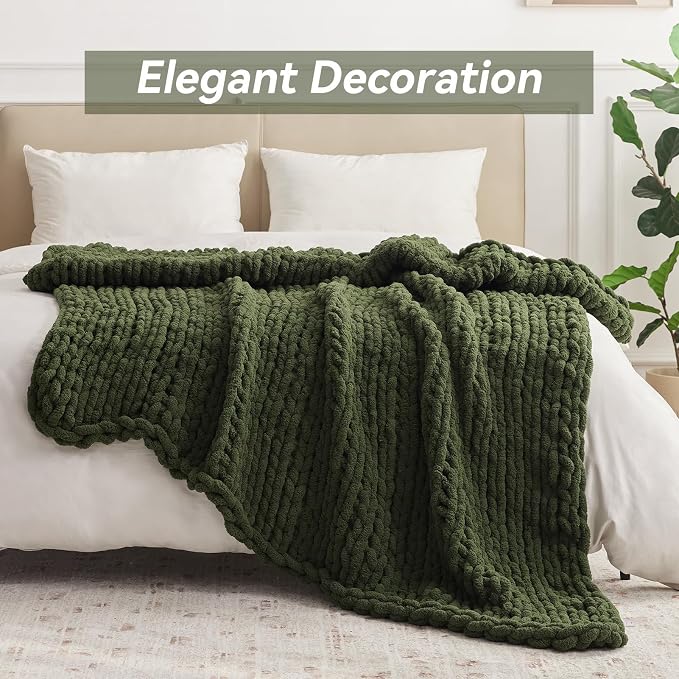 Negwoo Chunky Knit Throw Blanket, 80''*90'' Knitted Throw Chenille Yarn for Bed Couch, Handmade Green Crochet Big Thick Blanket, Machine Washable Cute Comfy Blanket for Home Decor