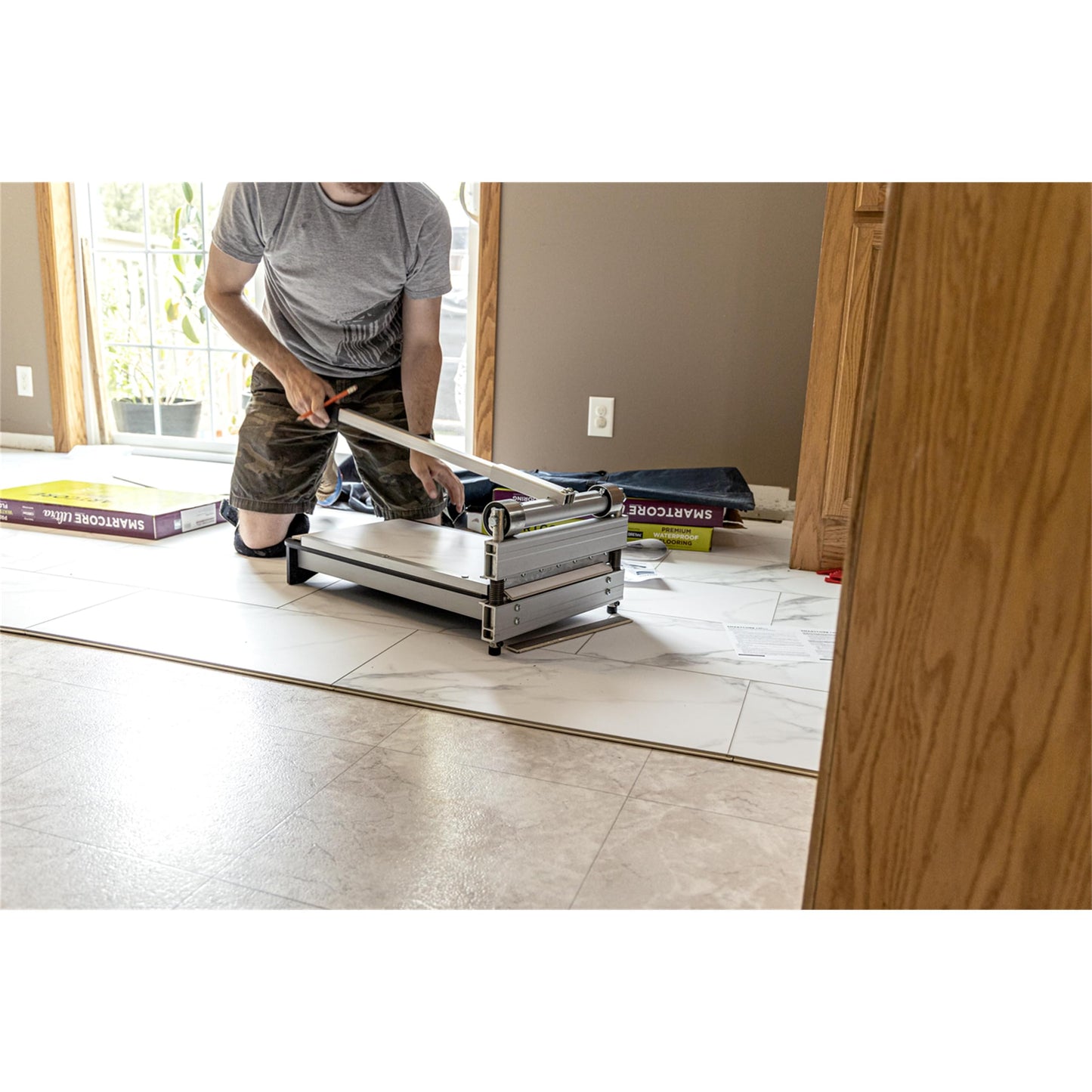 MARSHALLTOWN Bullet EZ Shear 13 Inch Marksman Flooring Cutter, Professional-Grade Vinyl Plank and LVP Shear, 90-Degree and 45-Degree Cuts, Laminate Floor Cutter, Made in USA, ES00-1113