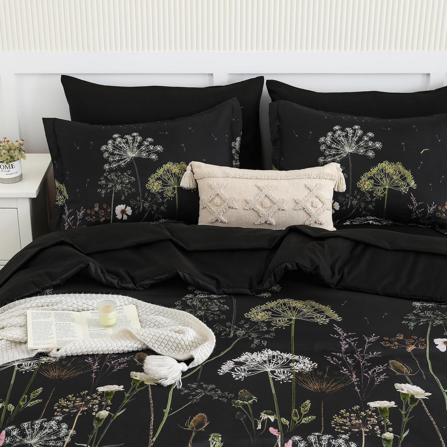 Yiran Queen Comforter Set, 7 Piece Black Dandelion Floral Comforter Bedding Set, Winter Bed in a Bag Queen, Soft Microfiber Complete Bedding Set with Sheets for All Season