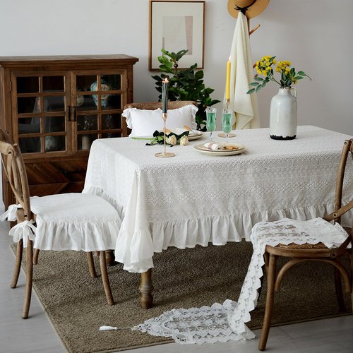 ARTMAGIC French White Cotton Tablecloth Ruffled Lace Fabric Tablecloths Rustic Rectangular Washable Table Cover for Indoor Outdoor Home Holiday Banquet Christmas New Years(60"x84", White Circle)