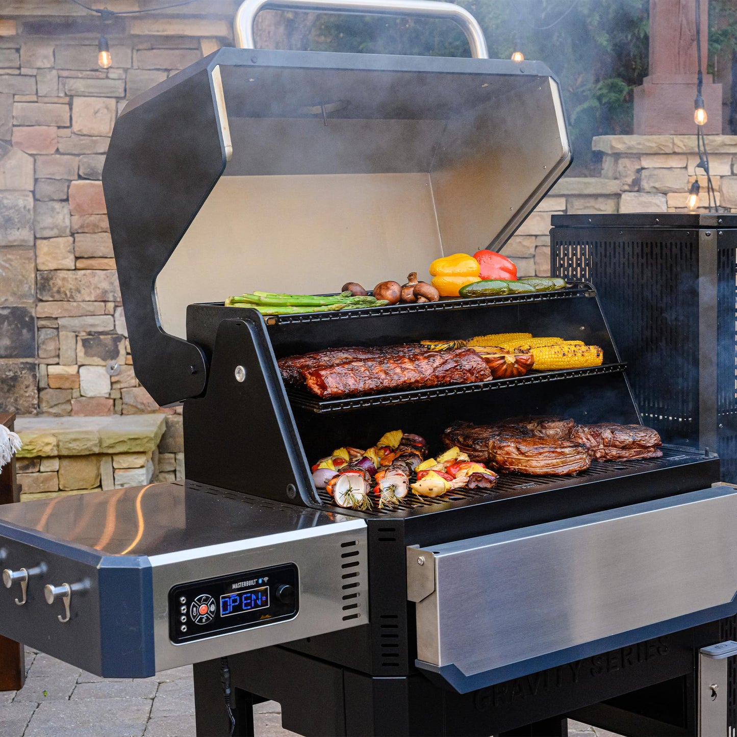 Masterbuilt® Gravity Series® 1050 Smoker Grill - Digital Charcoal Combo Grill with Free App, 1,050 Cooking Square Inches in Black, Model MB20041220