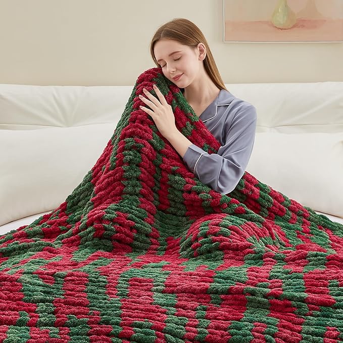 Negwoo Chunky Knit Throw Blanket, 50''*60'' Knitted Throw Chenille Yarn for Bed Couch, Handmade Stripe Crochet Big Thick Blanket, Machine Washable Cute Comfy Blanket for Home Decor