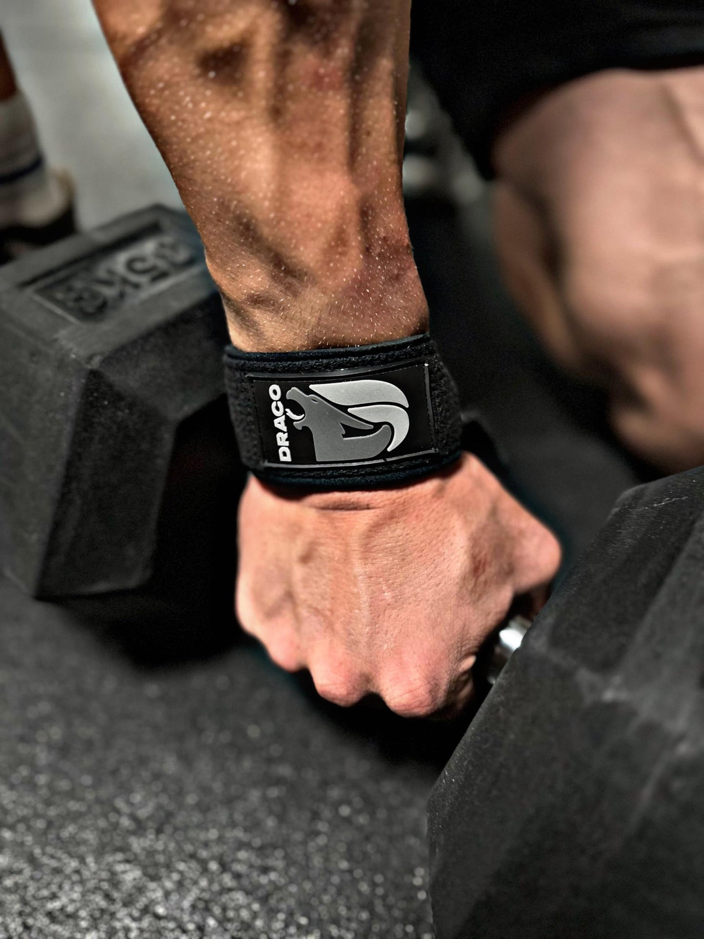 DRACO FITNESS Lifting Wrist Straps - Padded Neoprene for Weightlifting, Bodybuilding, Powerlifting, Strength Training, Deadlift - 23.5" L x 1.5" W Cotton with Heavy Duty Stitching