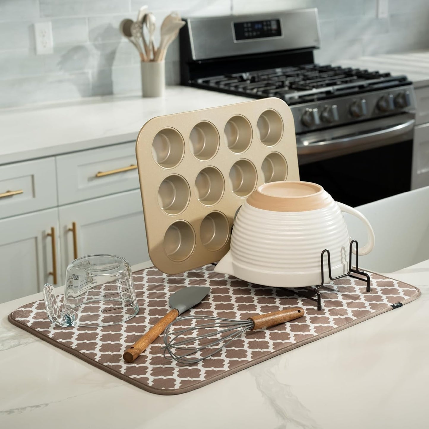S&T INC. XL Dish Drying Mat - Absorbent Microfiber Kitchen Counter Pad, 18” x 24”, Taupe Trellis