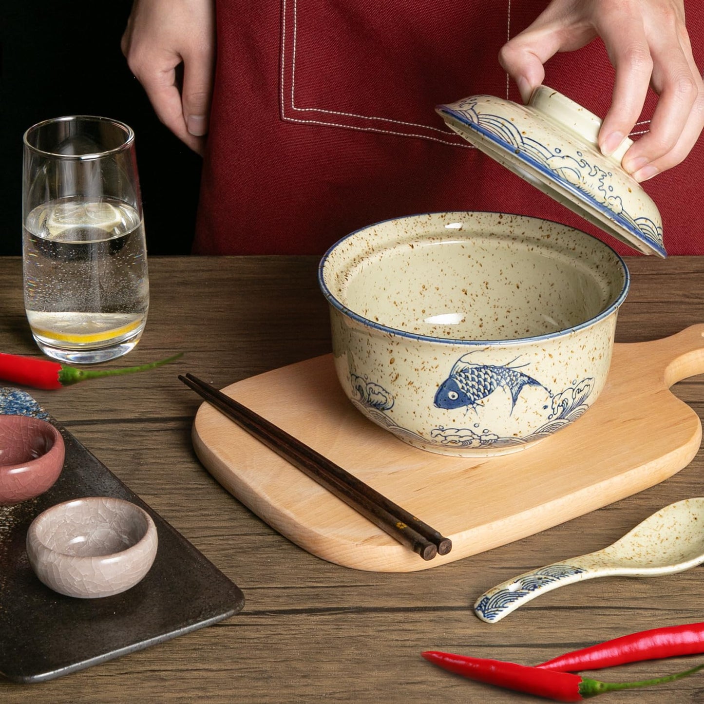 Niturceal Ceramic Ramen Bowl Set of 2, Ramen Noodle Bowl with Lid 27oz Japanese Retro Style Soup, Pho, Udon Bowls, Matching Spoons and Chopsticks for Microwave & Dishwasher Safe, Fish