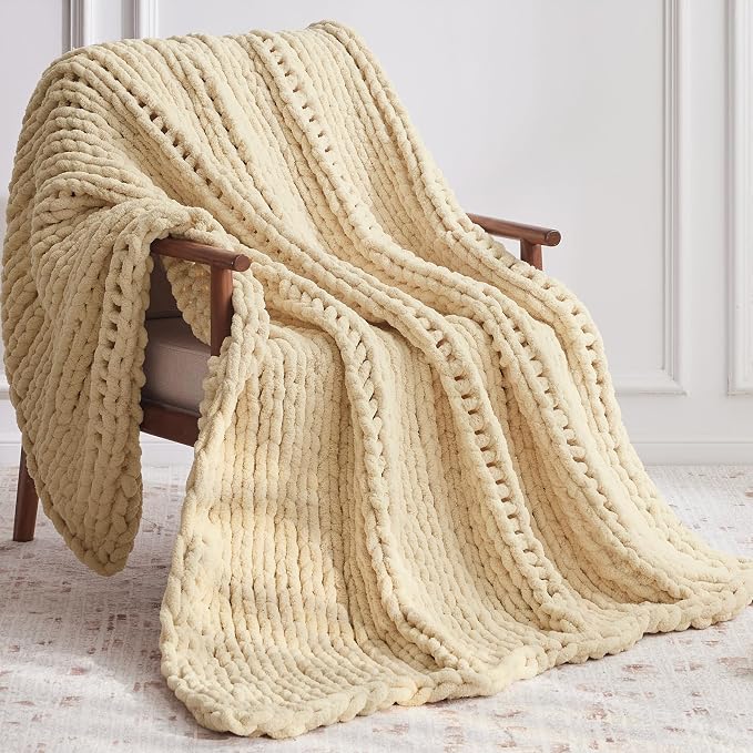 Negwoo Chunky Knit Throw Blanket, 80''*90'' Knitted Throw Chenille Yarn for Bed Couch, Handmade Oatmeal Crochet Big Thick Blanket, Machine Washable Cute Comfy Blanket for Home Decor