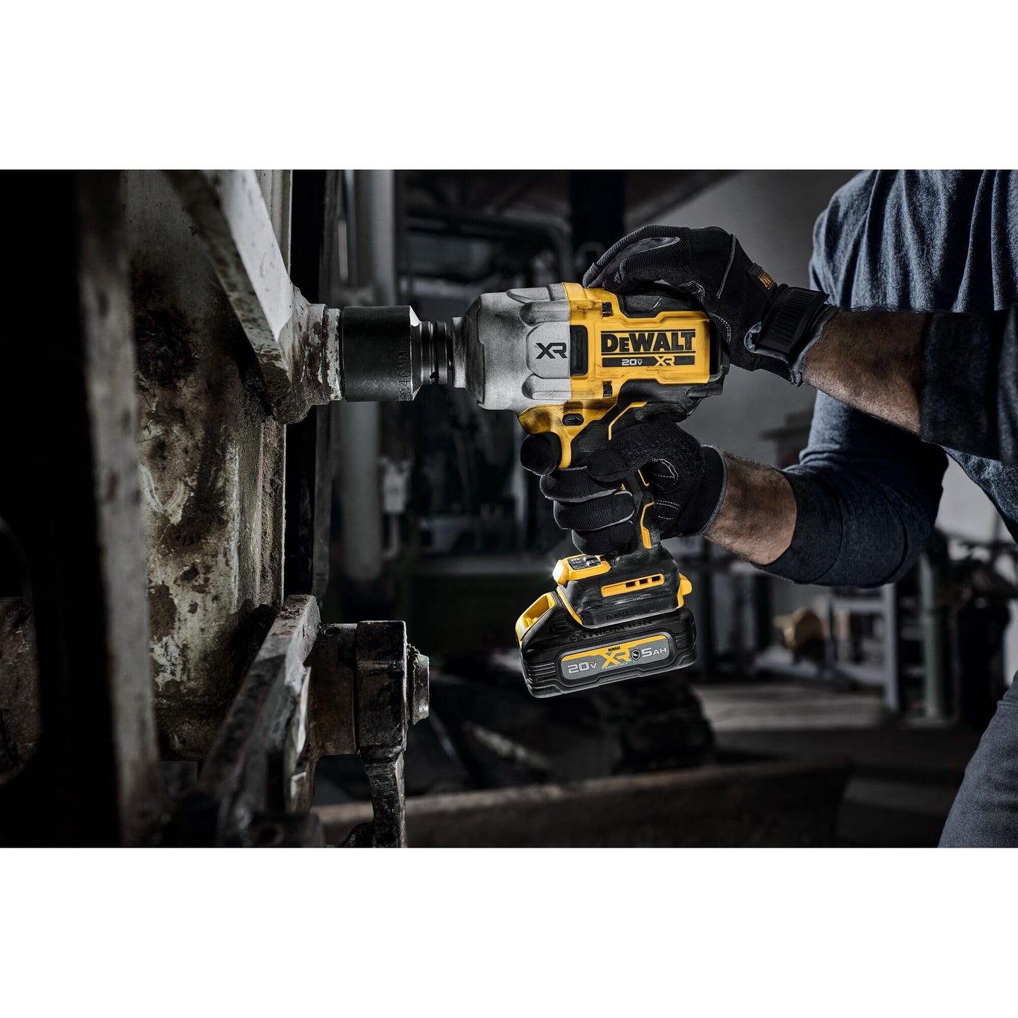 DEWALT 20V MAX XR Cordless Impact Wrench Kit, 1/2” Hog Ring, High Torque, Brushless, Includes POWERSTACK Battery and Charger (DCF961GH1)