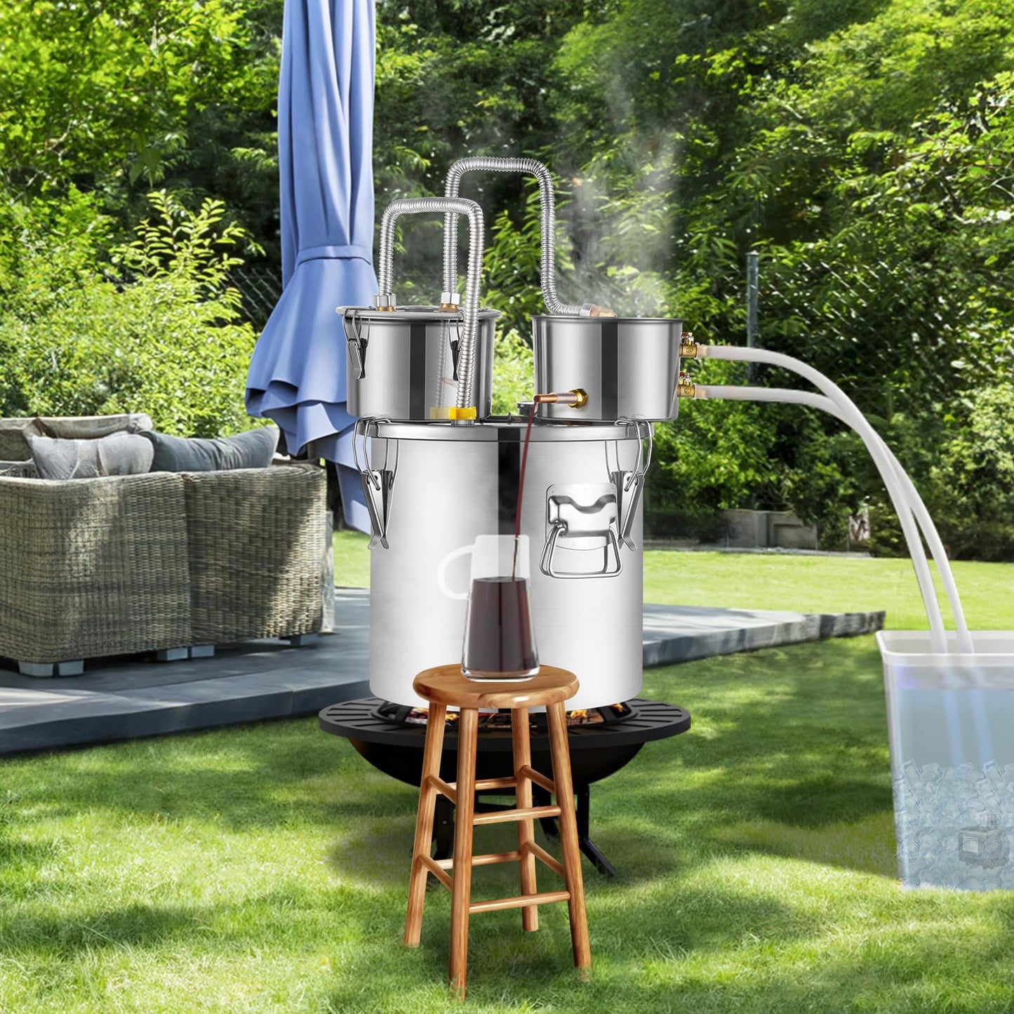 VEVOR Alcohol Still with Thumper Keg, 13.2Gal / 50L Alcohol Distiller, Distillery Kit for Alcohol with Copper Tube, Build-in Thermometer & Water Pump for Wine Whisky Brandy