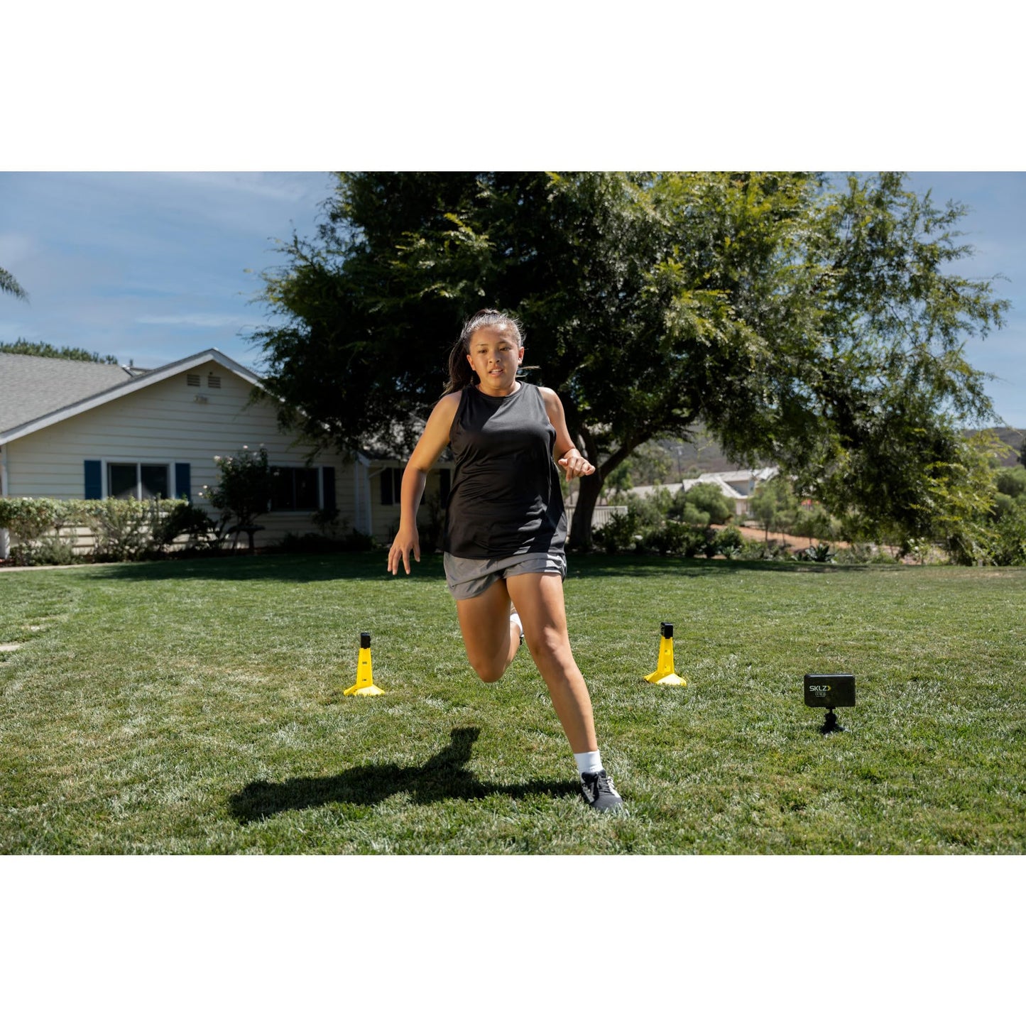 SKLZ Speed Gates Electronic Sprint Timer System, Measures Up to 20 Yards, Records 50 Times, Sensor-Based Start and Finish Gates for 20-Yard Dash and Speed Training, Indoor and Outdoor Use