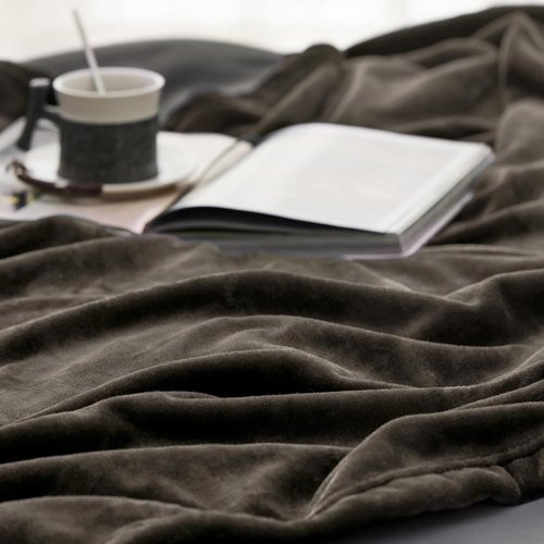 Bedsure GentleSoft King Size Fleece Blanket - Soft, Lightweight, Plush & Cozy Microfiber, 108x90 Inches