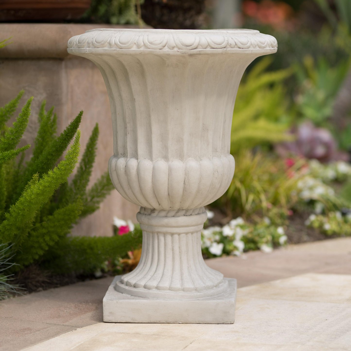 Large Urn Planter Outdoor 26.5" – Antique White Italian Garden Urn Flower Pot, Magnesium Oxide Pedestal Planters for Outdoor Plants, Tall Front Porch Planter Urns for Patio, Yard & Home Garden Decor