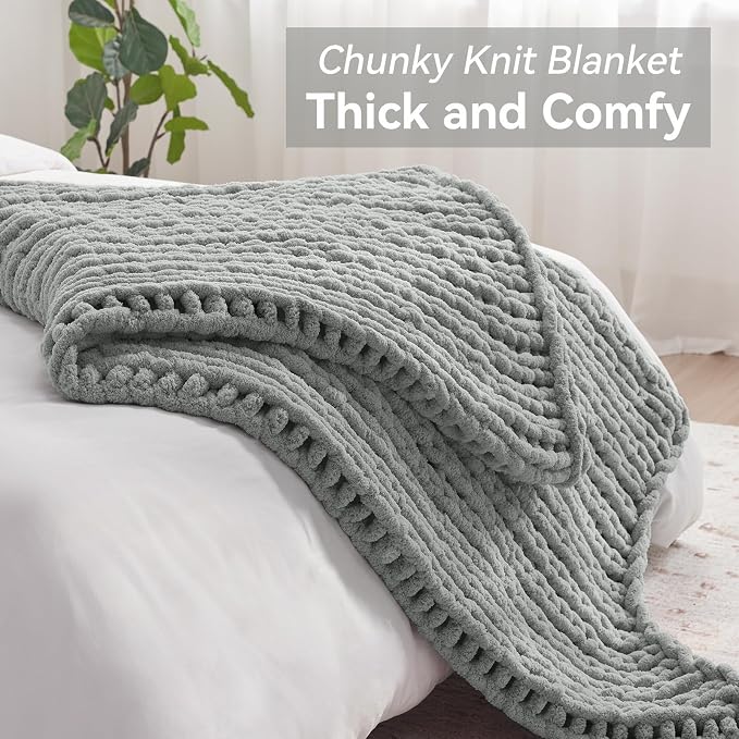 Negwoo Chunky Knit Throw Blanket, 60''*80'' Knitted Throw Chenille Yarn for Bed Couch, Handmade Light Grey Crochet Big Thick Blanket, Machine Washable Cute Comfy Blanket for Home Decor