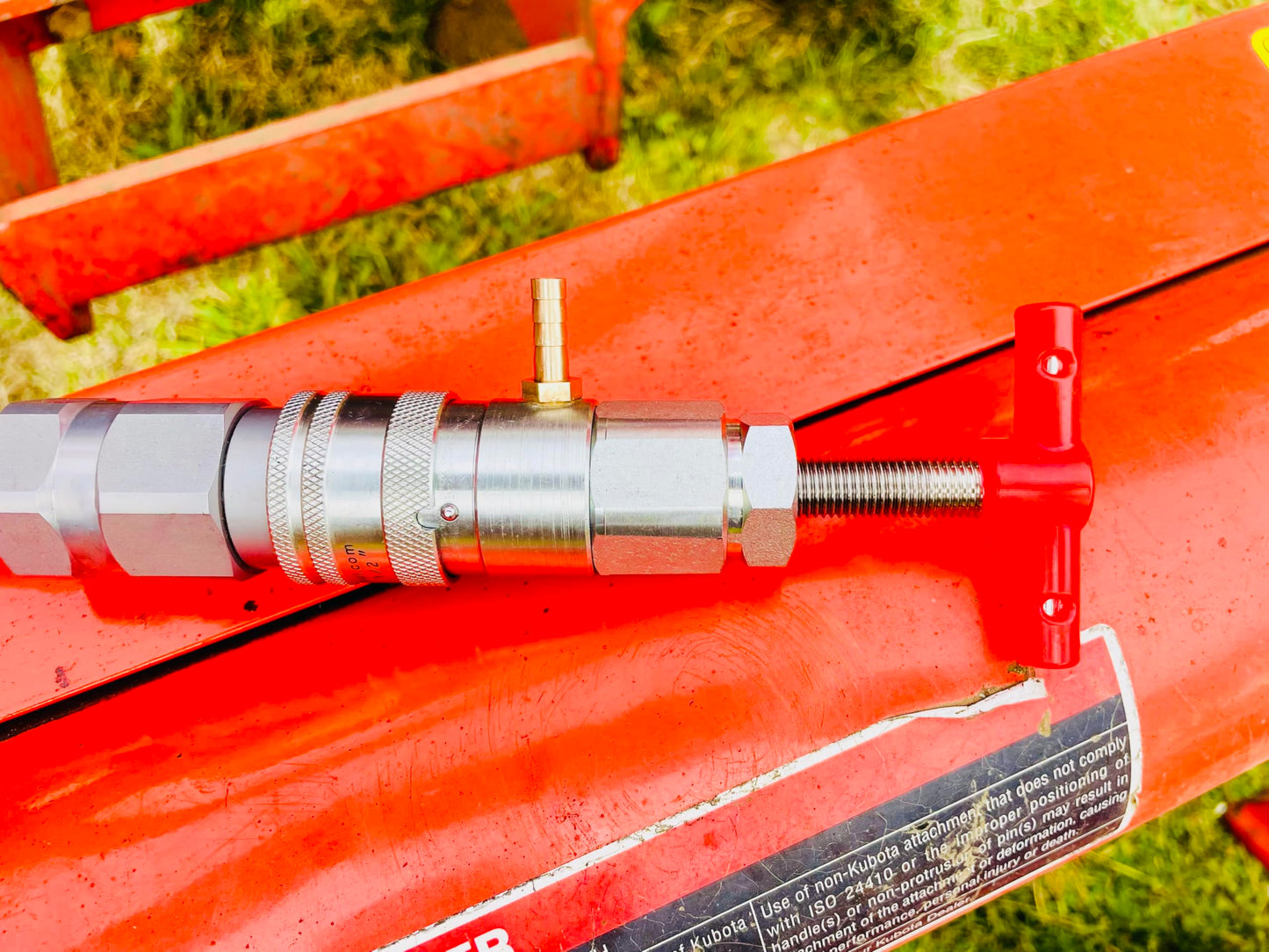 1/2" ISO 16028 Flat Face Skid Steer Male Hydraulic Quick Coupler Pressure Decompression Relief Release Tool by Tractor Relief Tool™