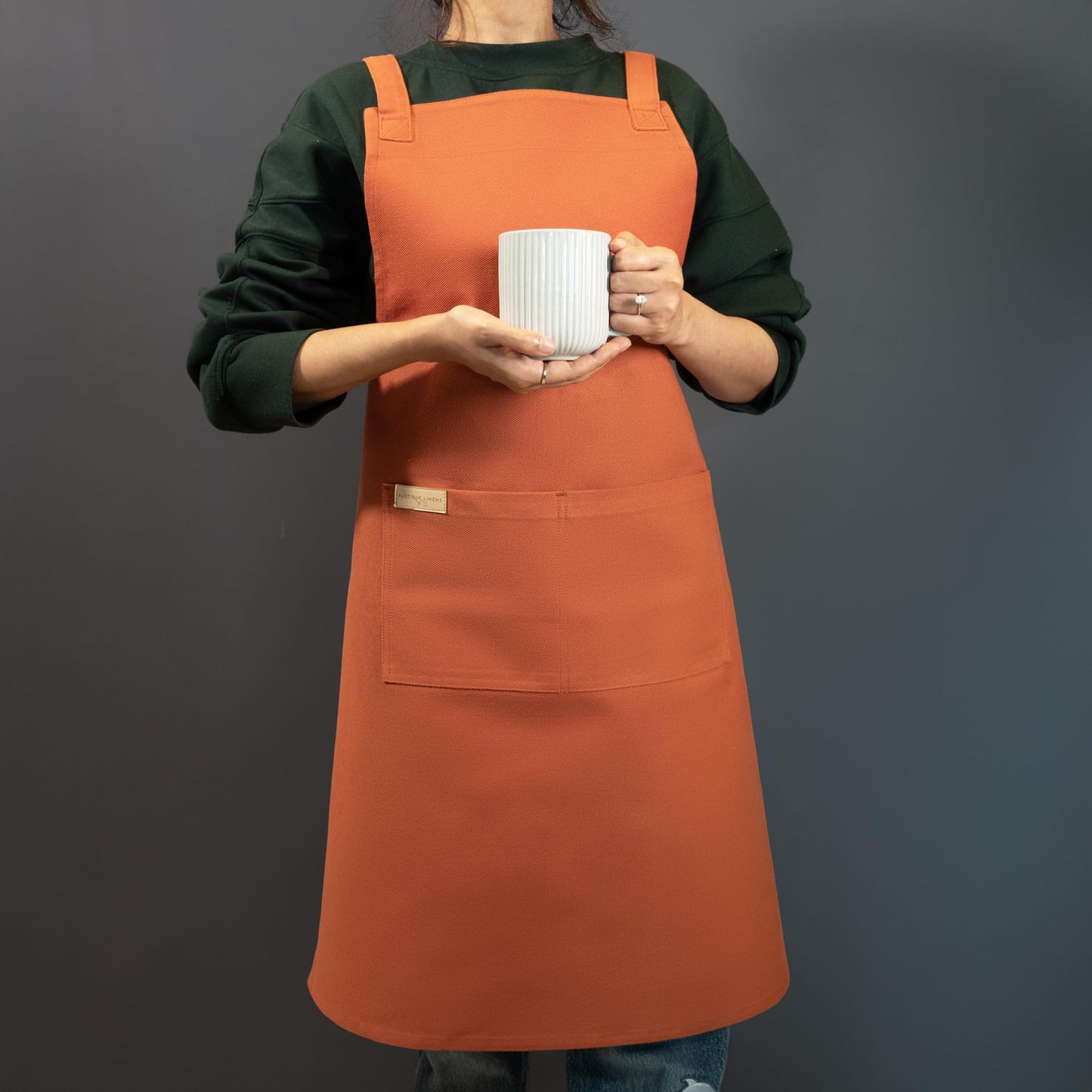 RUSTIQUE LINENS Ochre Cotton Cross Back Apron with Waterproof Inner Membrane and 2 Pockets for Men and Women – Adjustable Water Resistant Chef Apron for Cooking, Baking, BBQ, or Work