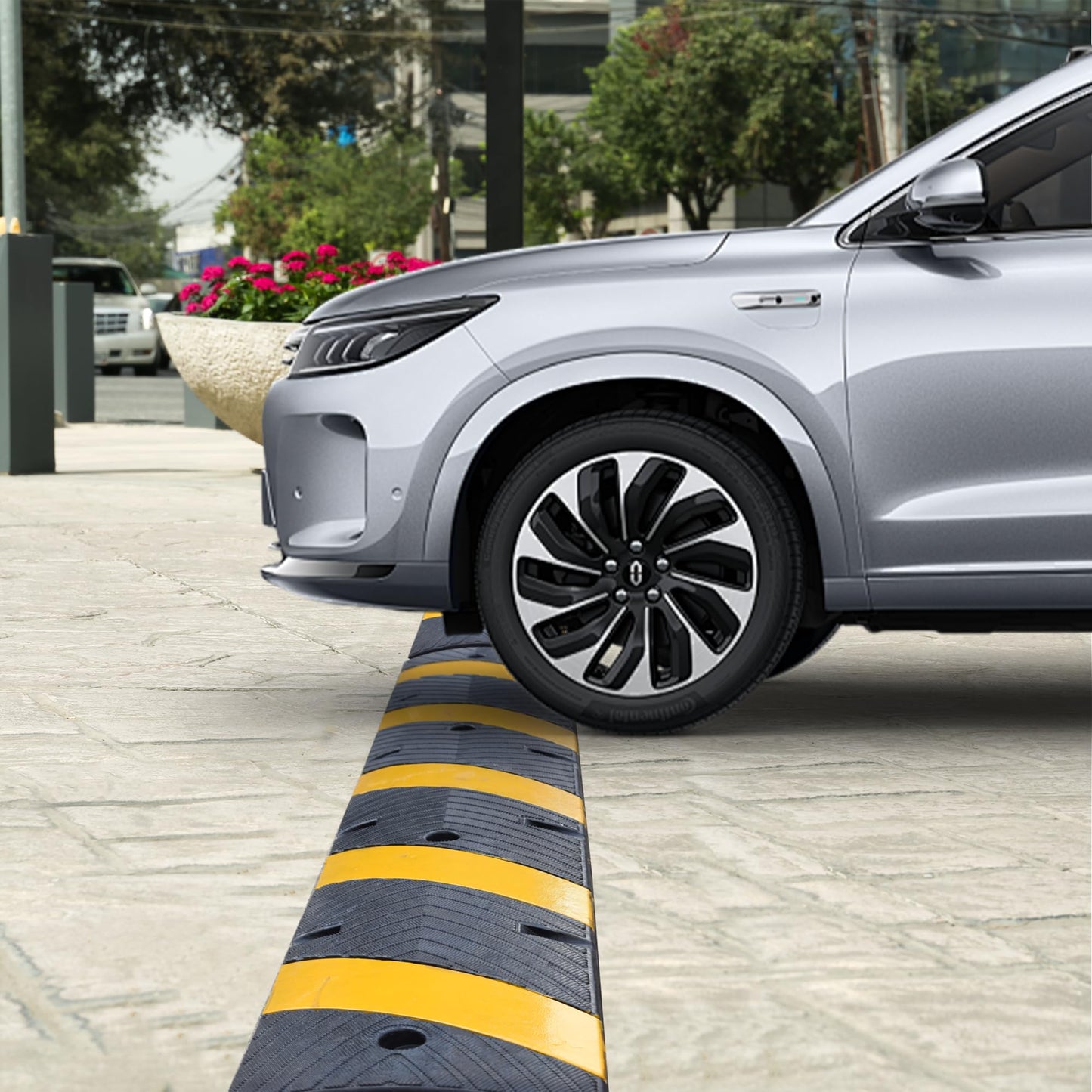Orangestar 2-Pack 6Ft Rubber Speed Bump, 2 Channel Heavy Duty Speed Hump Cable Protector Ramp w/8 Bolts for Asphalt Concrete Driveway Gravel 72x11.8x1.8 inch(L x W x H)