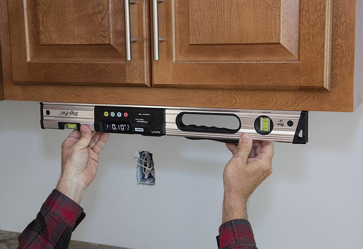 DigiPas DWL680PRO WATERPROOF IP65 Digital Electronic Level, 0.05°, BRIGHT LED display, 24-inch length