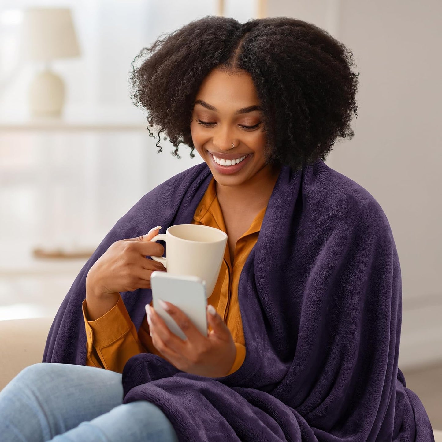 Utopia Bedding Fleece Blanket - Luxury Soft Microfiber Throw in Purple | Anti-Static, 50x60 Inch