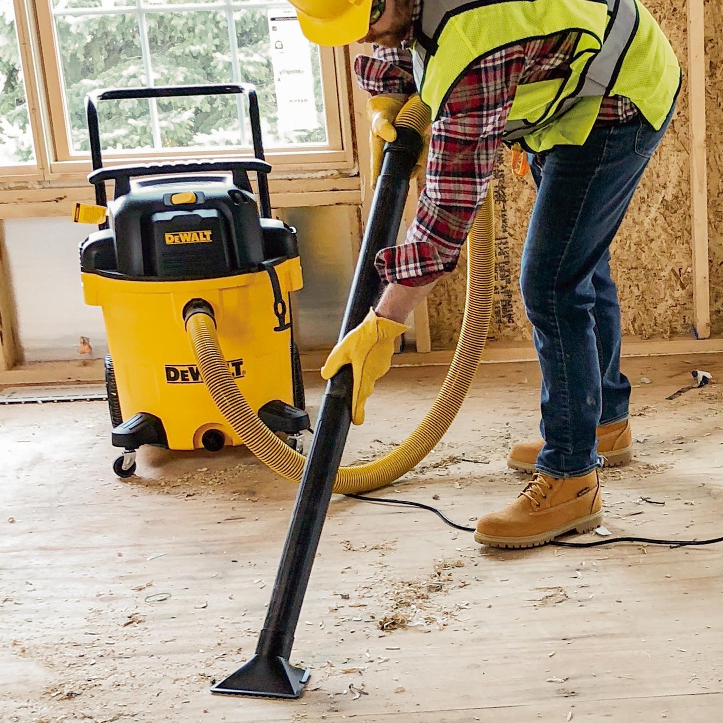 DEWALT DXV16PA 16 Gallon Poly Wet/Dry Vac/Acc, 6.5HP Shop Vacuum Wet/Dry for Jobsite/Workshop, Yellow
