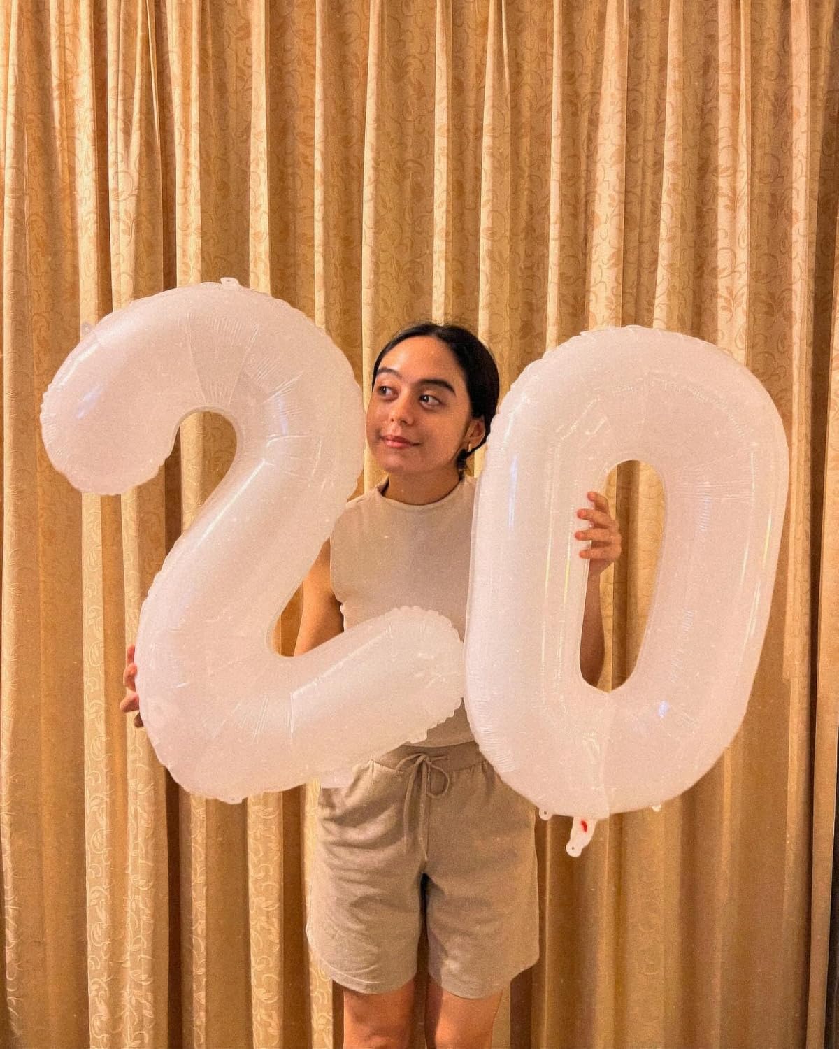 Translucent White Number 40 Balloon - 40 Inch 40th Birthday Decorations for Men & Women