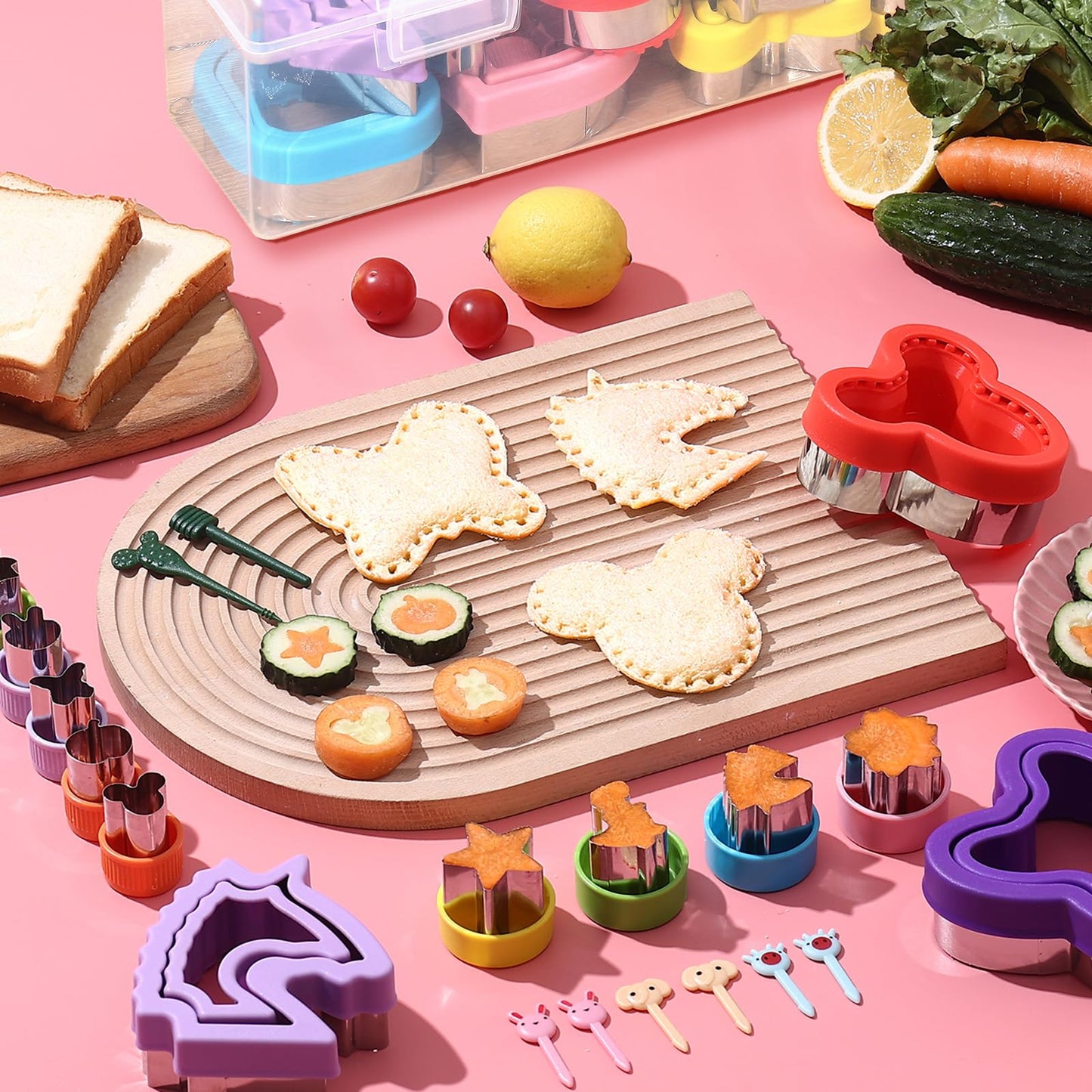 Uncrustable Sandwich Cutter, Sandwich Cutters for Kids Lunch, 43 Pcs Kids Sandwich Cutter and Sealer Set with Storage Case, Crustless Sandwich Cutters Shapes for Girl Boy Lunch & Bento Box Accessories