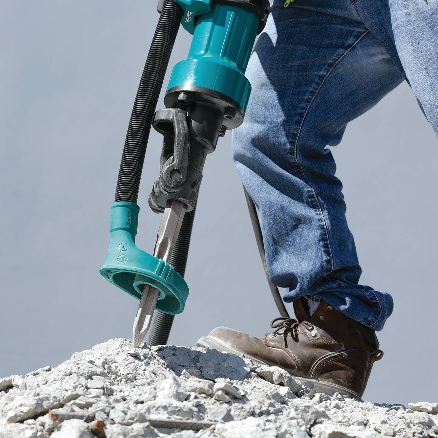 Makita 197172-1 Demolition Dust Extracting Attachment with 1-1/8" Hex Shank