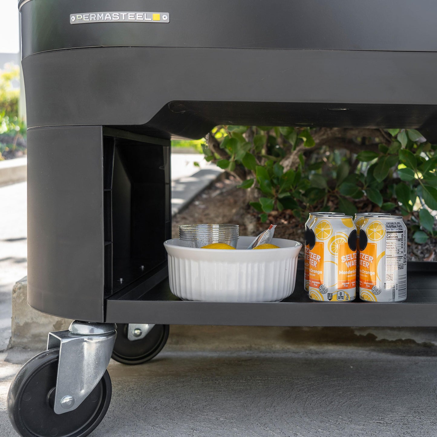 Permasteel 120-Qt Rolling Ice Chest, Portable Patio Party Bar Drink Cooler Cart with Wheels, Drink Dividers - Perfect for Outdoor or Indoor Entertaining, and Parties, Black