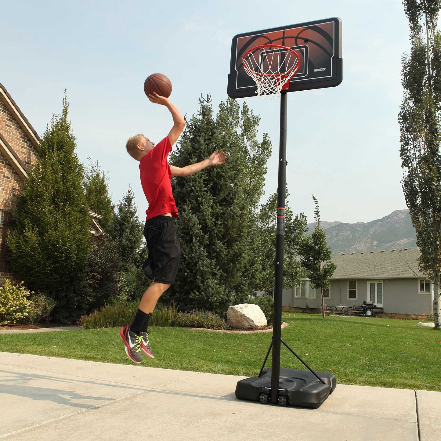 Lifetime Portable Outdoor Basketball Hoop, 44 Inch Backboard, 7.5-10 Ft Telescoping Adjustable Height System