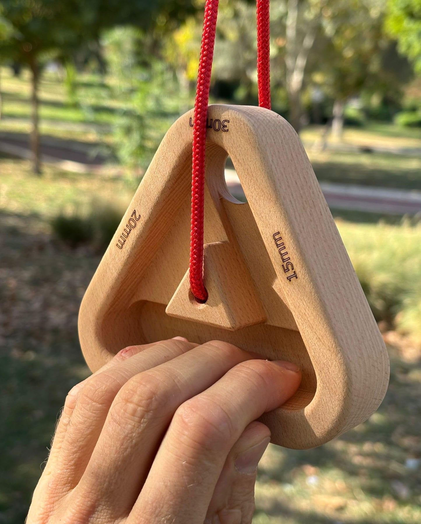 Portable Climbing Training Hangboard Fingerboard | GoBoard | Equipment for Fingers and Grip Strength