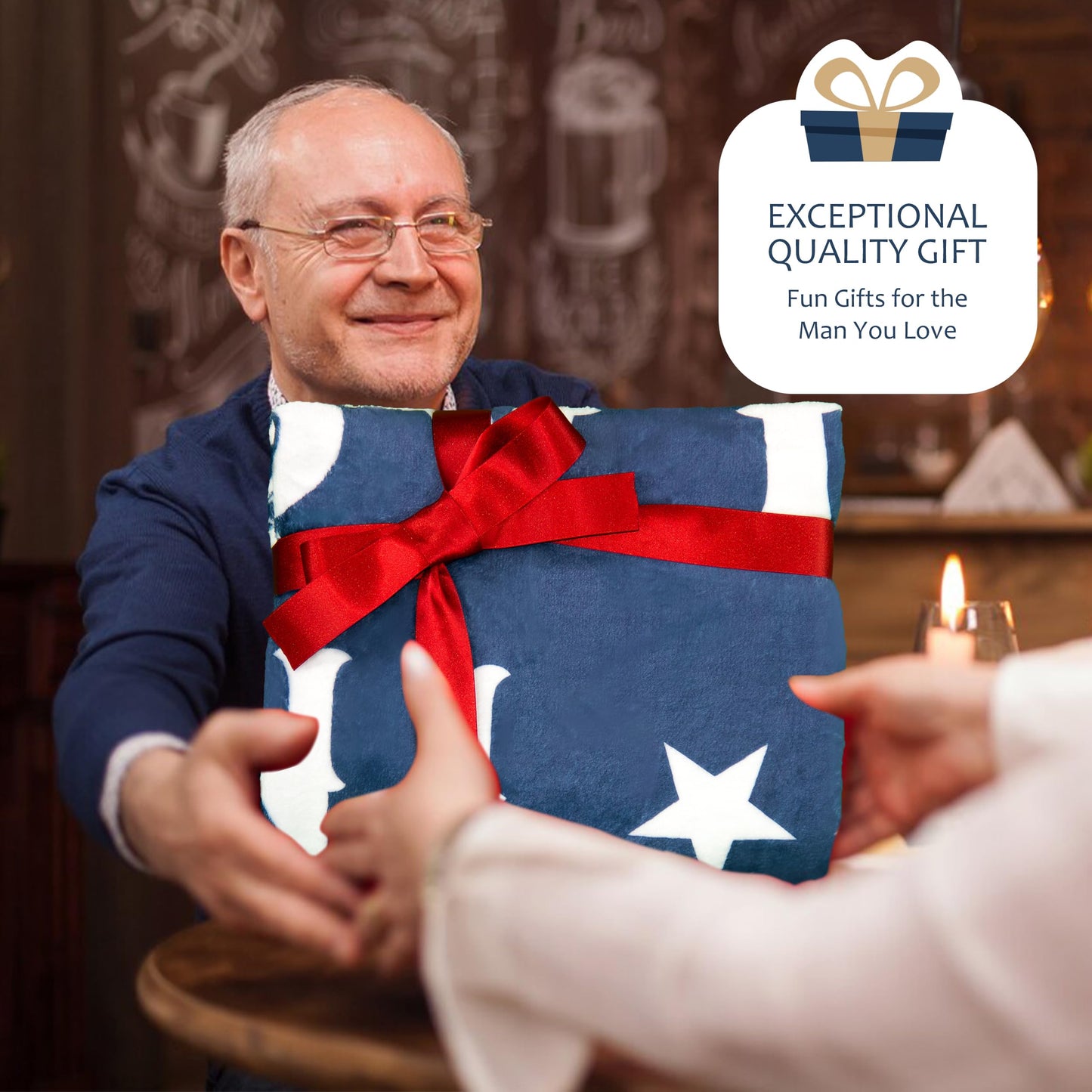 Zlomjro Funny Gift for Old Men, Birthday Gift for Elderly Men, Dad Birthday Gifts, Retirement Dad Blanket, Gag Gifts Ideas for Husband/Grandpa, I'm Not Old I'm Classic Throw Blanket 60"X50"