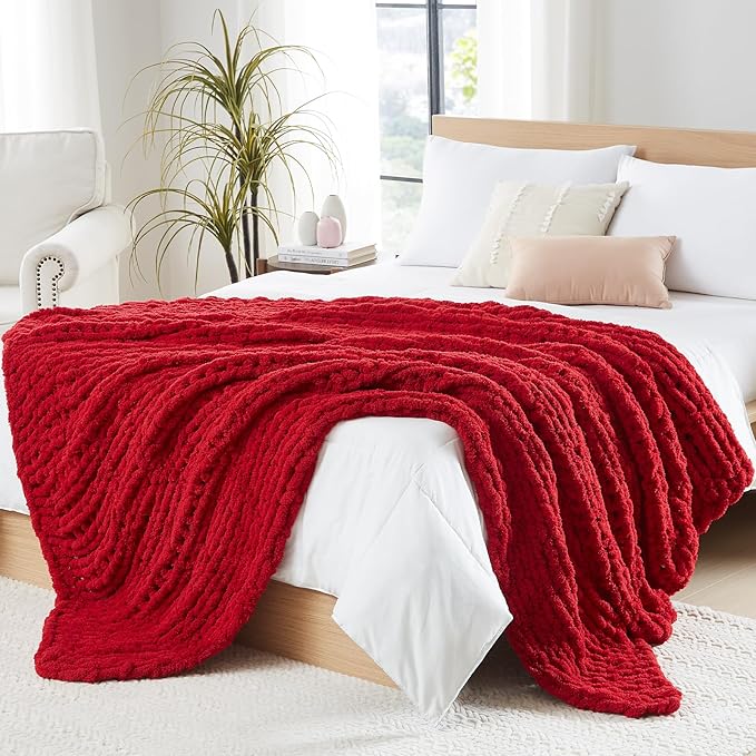 L'AGRATY Chunky Knit Throw: 72''x84'' Chenille Blanket for Bed Couch - Handmade Thick Big Cable Knit - Large Crochet Rope for Home Decor (Red)
