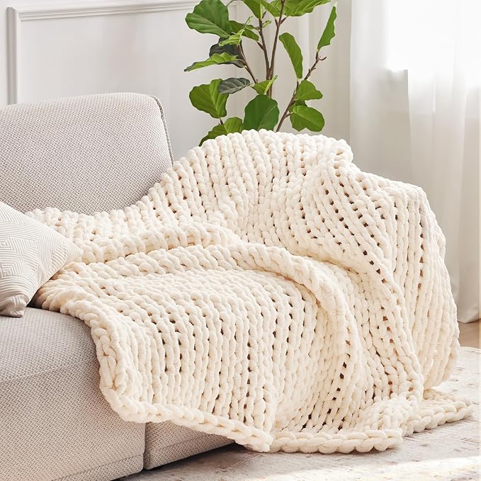 Negwoo Chunky Knit Throw Blanket, 60''*80'' Knitted Throw Chenille Yarn for Bed Couch, Handmade Cream Crochet Big Thick Blanket, Machine Washable Cute Comfy Blanket for Home Decor