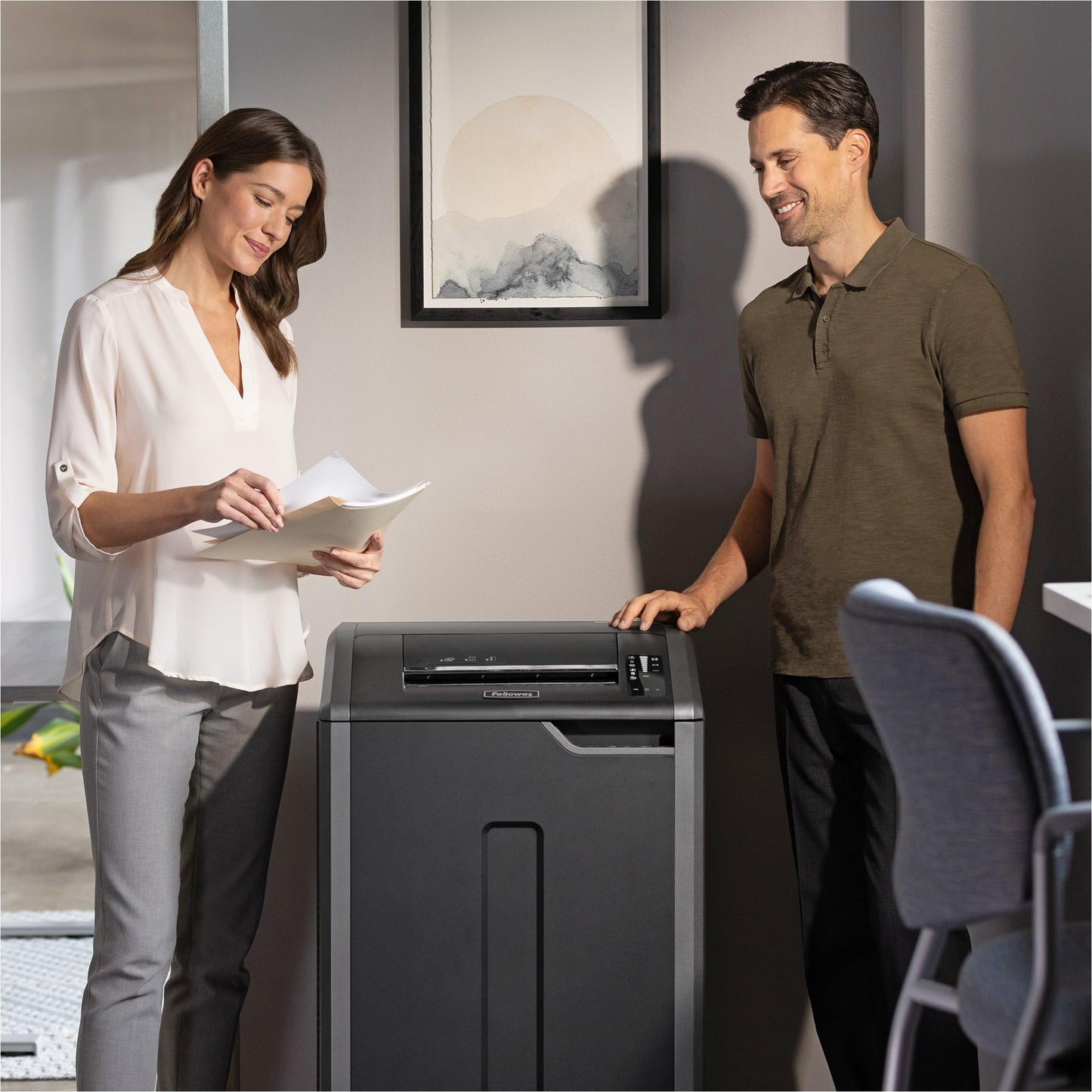 Fellowes Powershred 425Ci 100% Jam Proof Commercial Grade Manual 30-Sheet Cross-Cut Paper Shredder, TAA Compliant (38425), Black