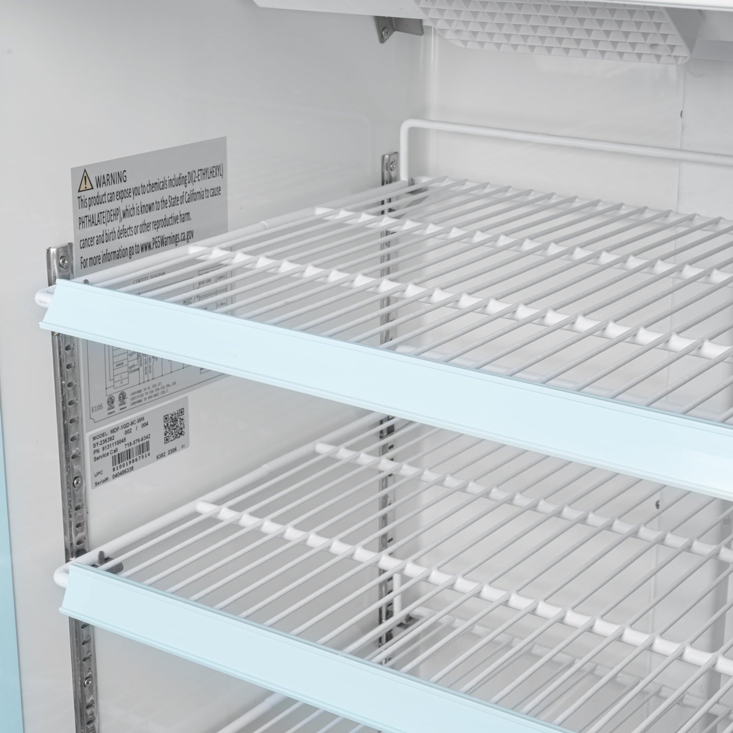 KoolMore 26 in. Commercial One Glass Door Display Upright Freezer Merchandiser in White 9 Cu. Ft. (MDF-1GD-9C-WH)