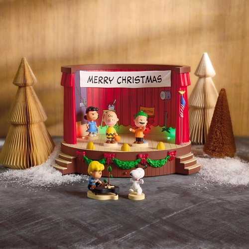 Hallmark Keepsake Peanuts Christmas Decoration - Merry Christmas Charlie Brown! | Light & Sound Feature