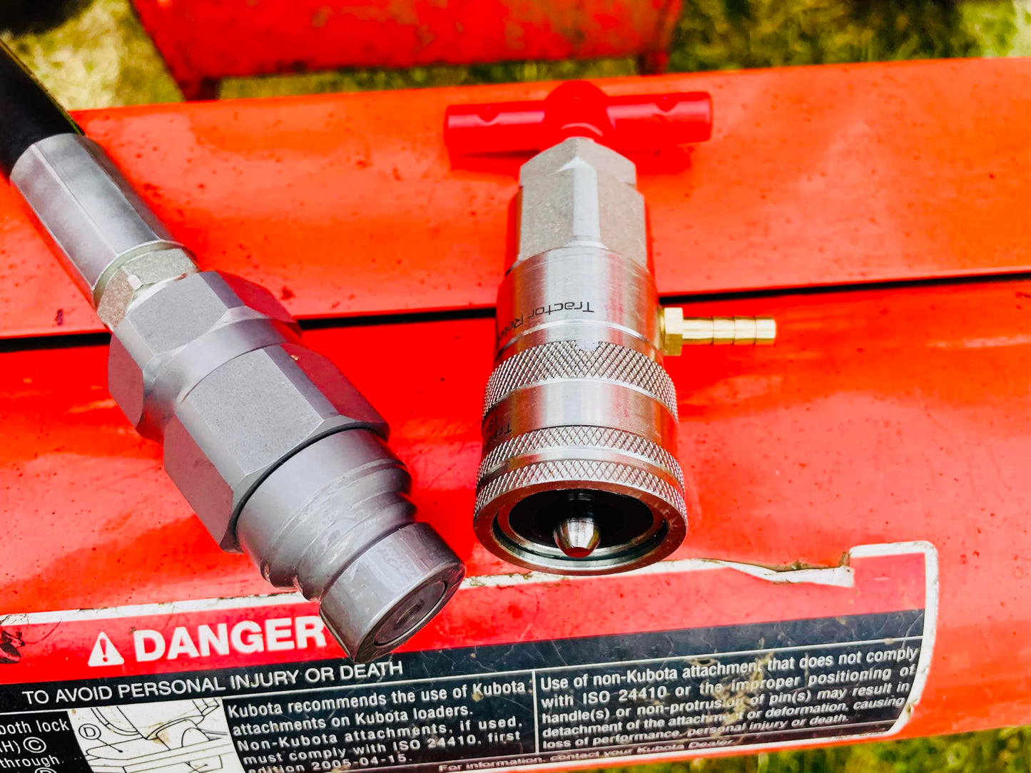 1/2" ISO 16028 Flat Face Skid Steer Male Hydraulic Quick Coupler Pressure Decompression Relief Release Tool by Tractor Relief Tool™