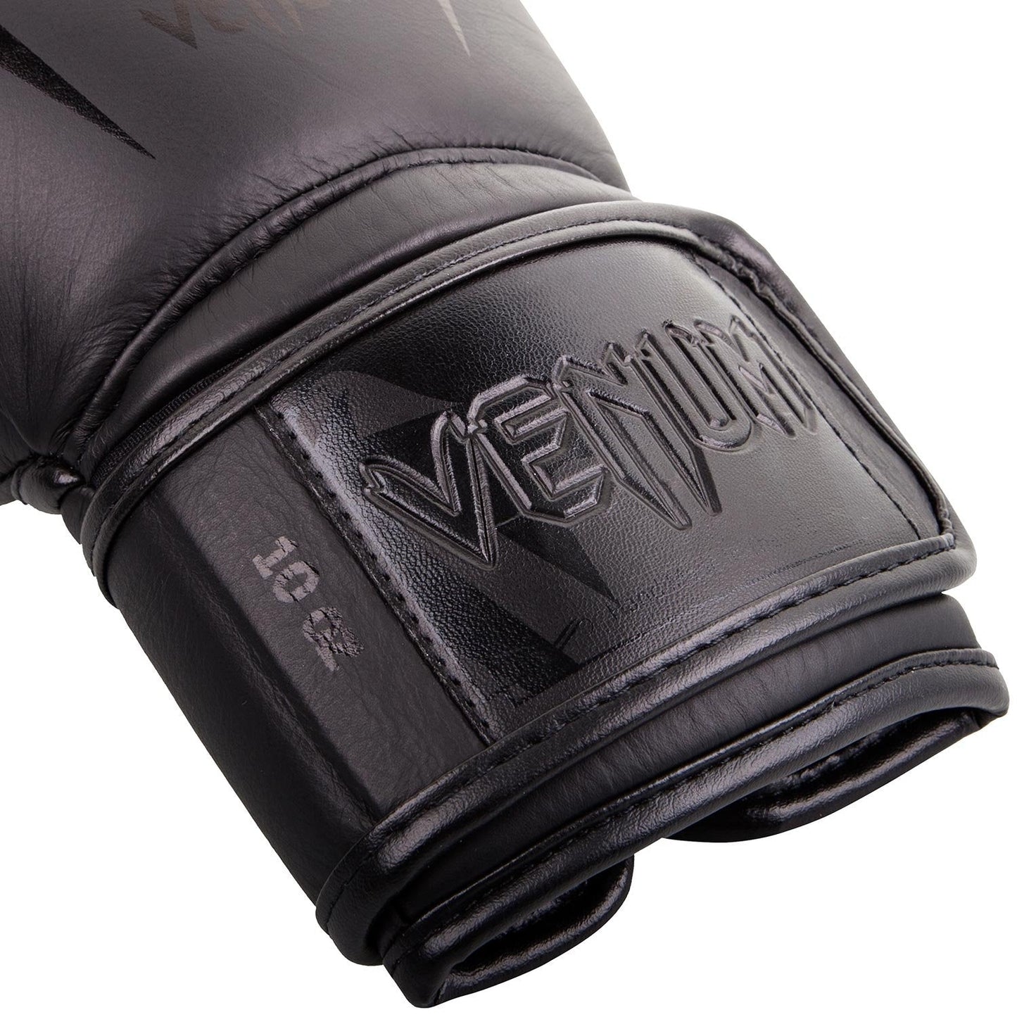 Venum Giant 3.0 Boxing Gloves - Nappa Leather - Black/Black