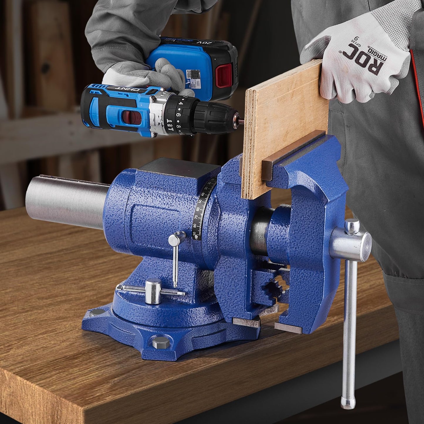 VEVOR Heavy Duty Bench Vise, 6.5 Inch Jaw Width, 5 Inch Max Opening, Multi-Purpose Ductile Iron, Anvil, 360° Swivel Base, 5620 Lbs Clamp Force