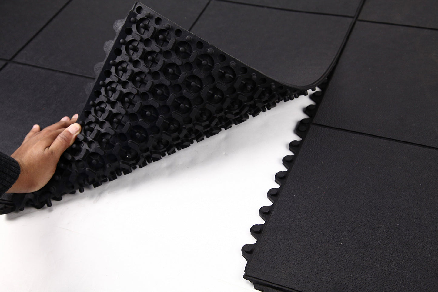 IncStores 5/8 Inch Thick Evolution Rubber Interlocking Floor Tiles | Flexible Rubber Floor Tiles for a Stronger and Safer Basement, Home Gym, Shed, or Trailer | 1 Tile