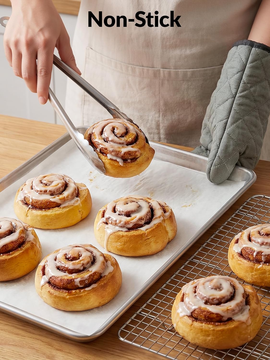 SMARTAKE Parchment Paper Baking Sheets - 200 Pcs Non-Stick Precut, 16x24 Inches for Baking & Grilling