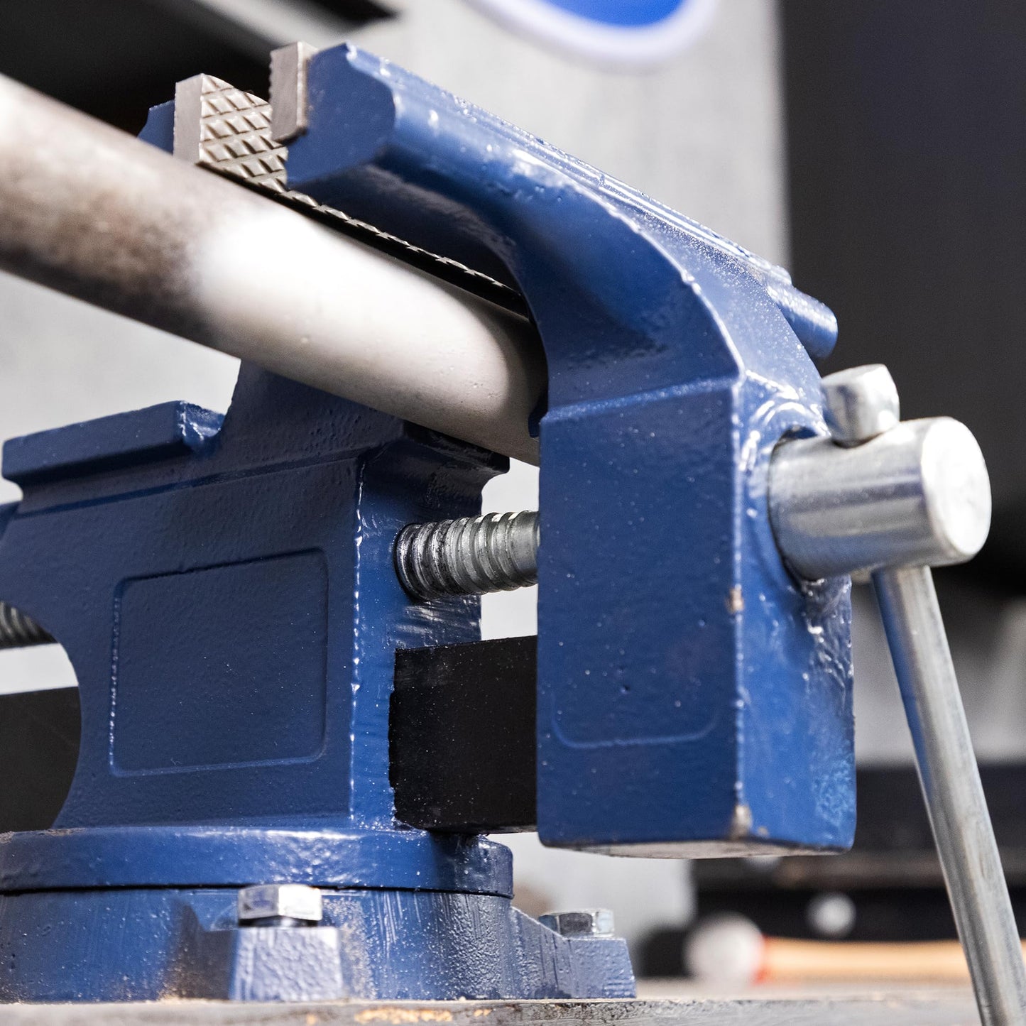 Yost Vises LV-6 Homeowner's Vise | 6 Inch Jaw Width with a 5 Inch Jaw Opening Home Vise | Secure Grip with Swivel Base | Blue