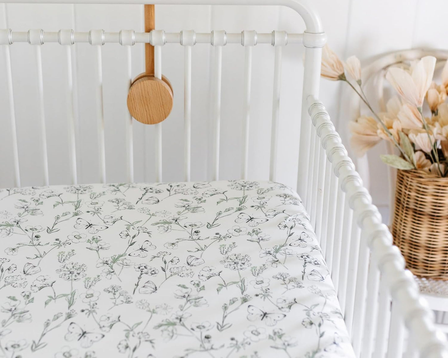 Skiennix Fitted Baby Crib Sheets - Buttery Soft Organic Cotton Blend - 2 Pack in Butterfly Garden Design