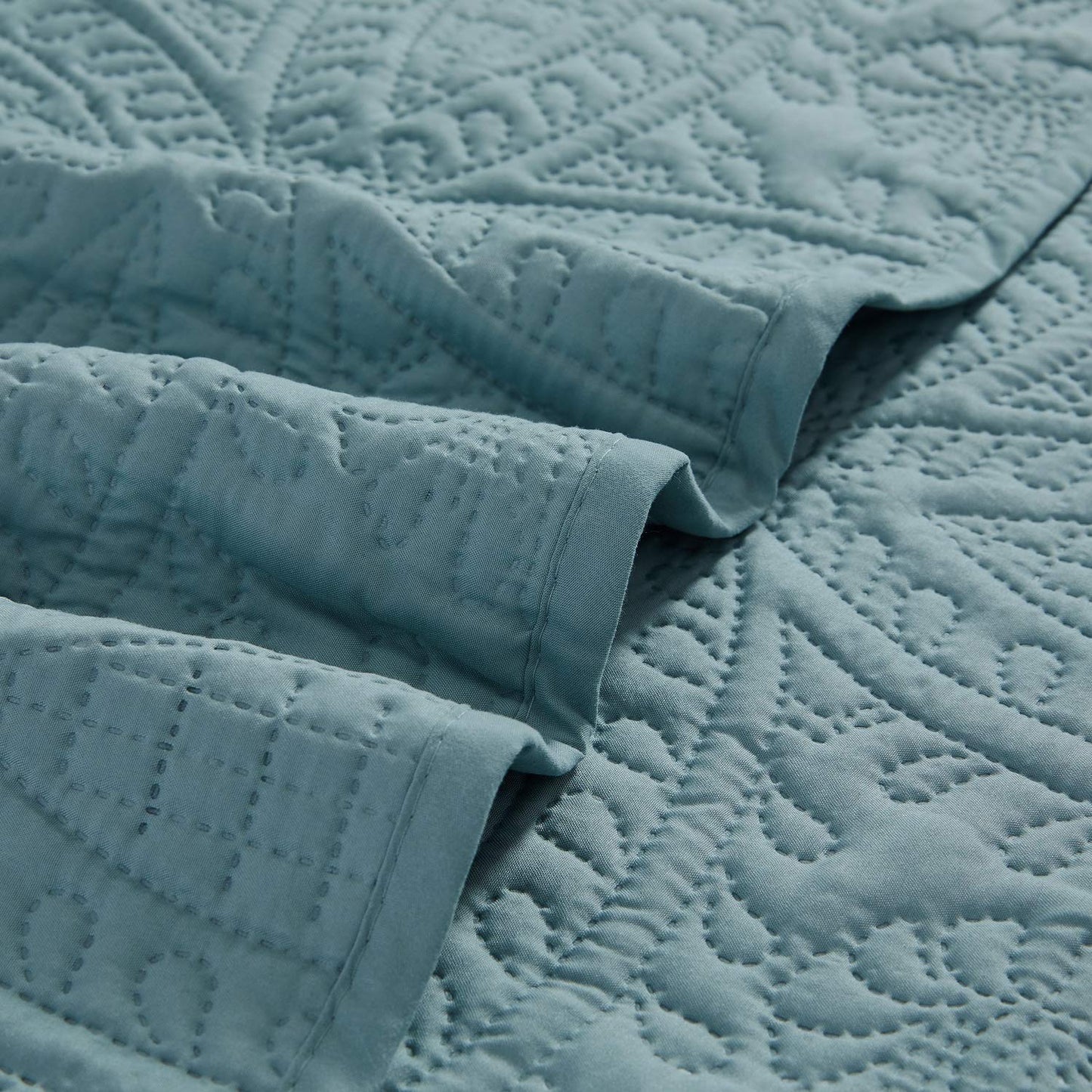 Mellanni King Bedspread Coverlet Set - Bedding Cover with Shams - Ultrasonic Quilting Technology - 3 Piece Oversized Quilt Set - Bedspreads & Coverlets (King, Spa Blue)