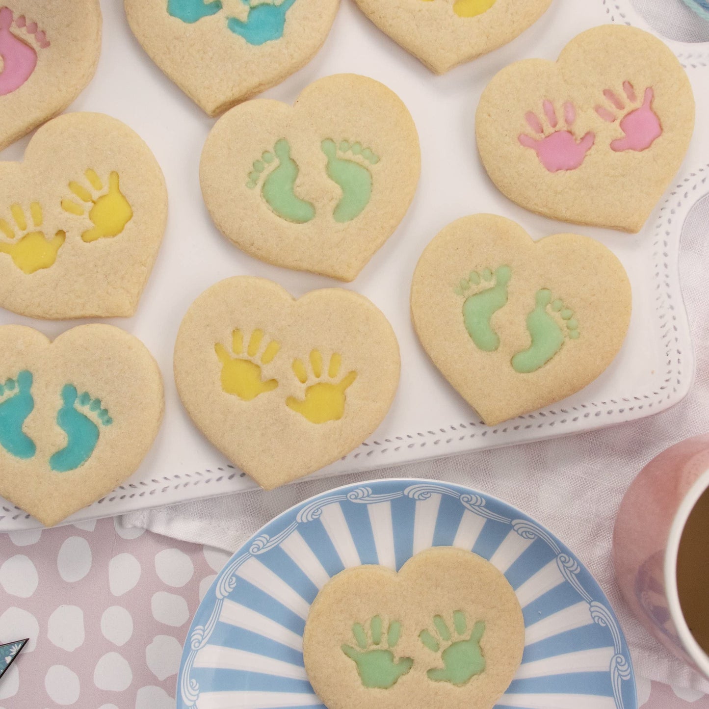 Set of 2 Baby Prints cookie cutters (Designs: Hand Prints and Footprints), 2 pieces - Bakerlogy