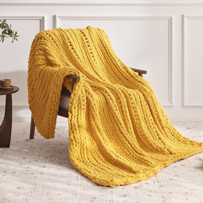 Negwoo Chunky Knit Throw Blanket, 60''*80'' Knitted Throw Chenille Yarn for Bed Couch, Handmade Yellow Crochet Big Thick Blanket, Machine Washable Cute Comfy Blanket for Home Decor
