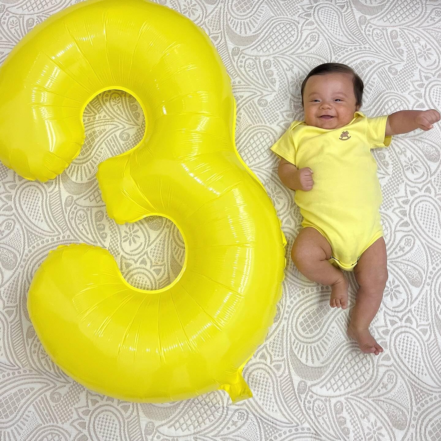 Yellow Number 6 Balloon - 40 Inch Giant Foil Balloon for 6th Birthday Party Decorations